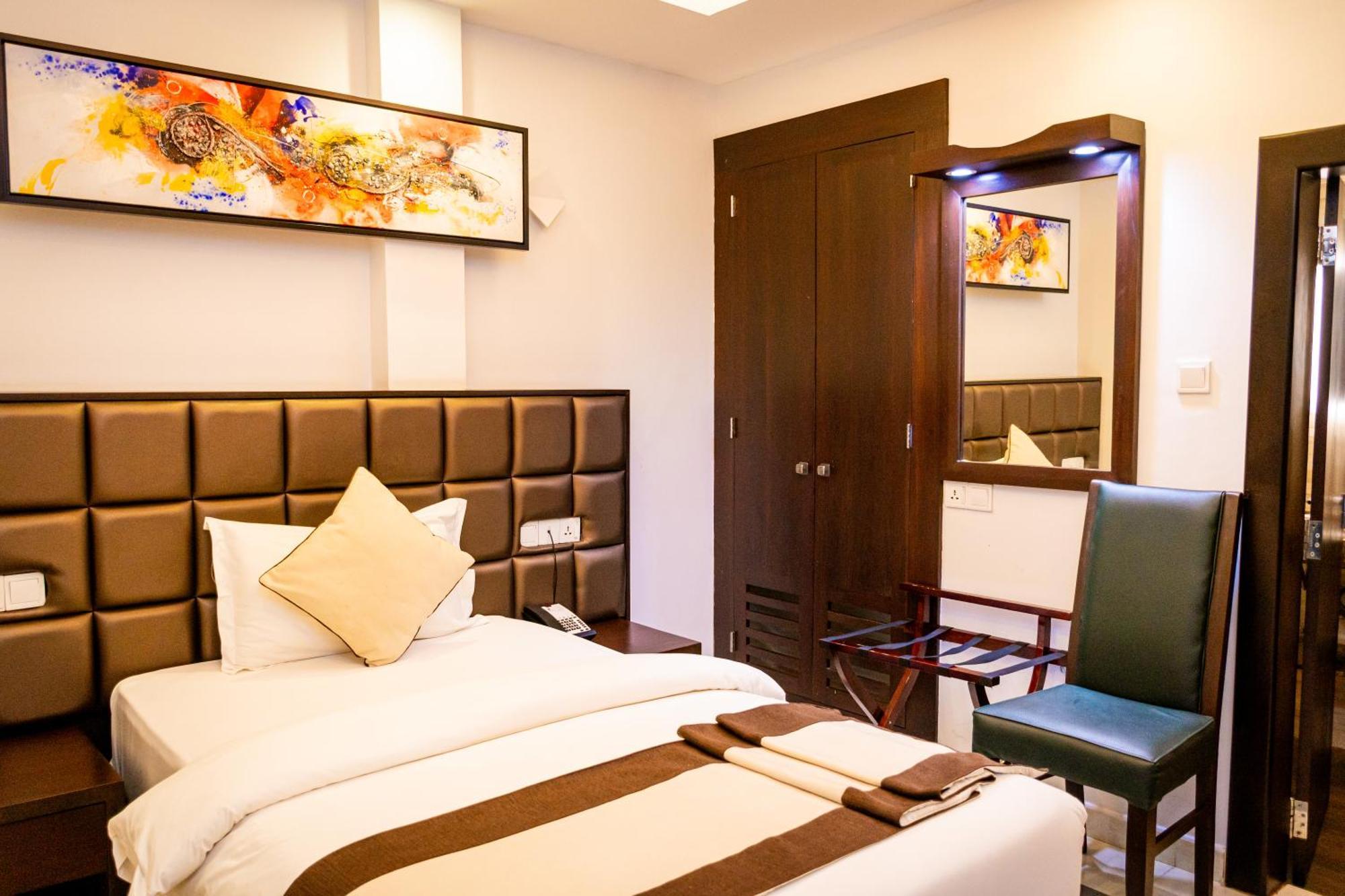 Viveka Hotel Colombo Kalubowila West Exteriér fotografie